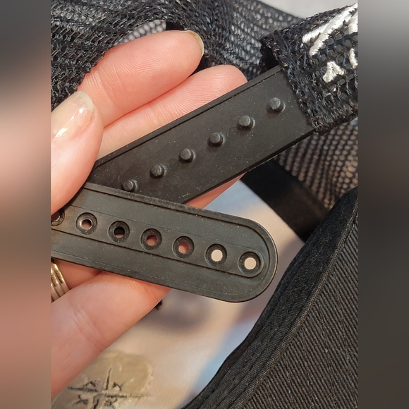 Seattle Mariners Limited Edition Rainbow Pride Hat 2022 OSFM - Picture 4 of 8